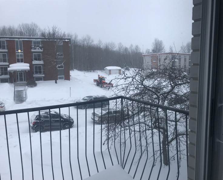 Grand 3 et demi lumineux à louer à Sherbrooke