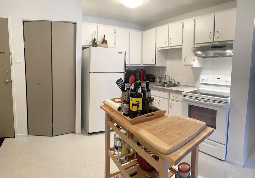 Logement 4 1/2 à louer Sherbrooke. Près Université de Sherbrooke.