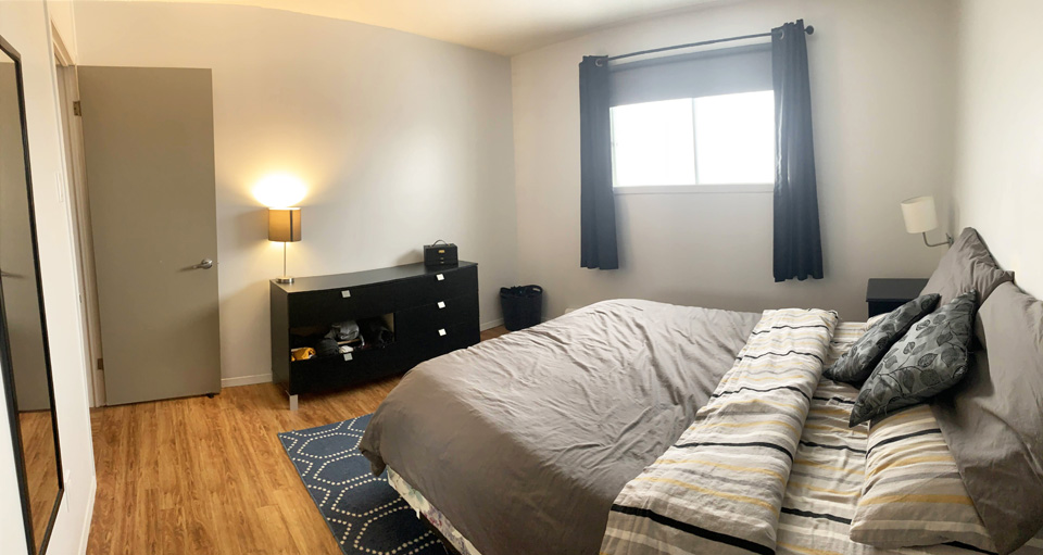Grand appartement rénové à louer à Sherbrooke