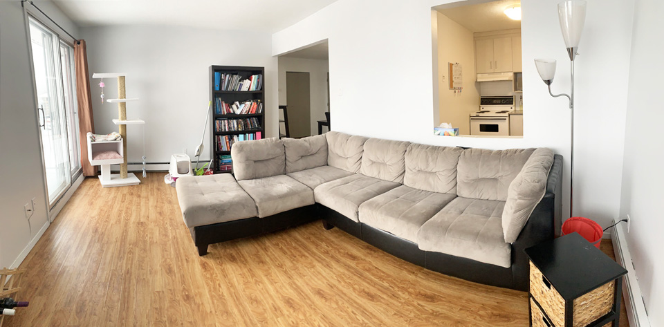 Grand appartement rénové à louer à Sherbrooke