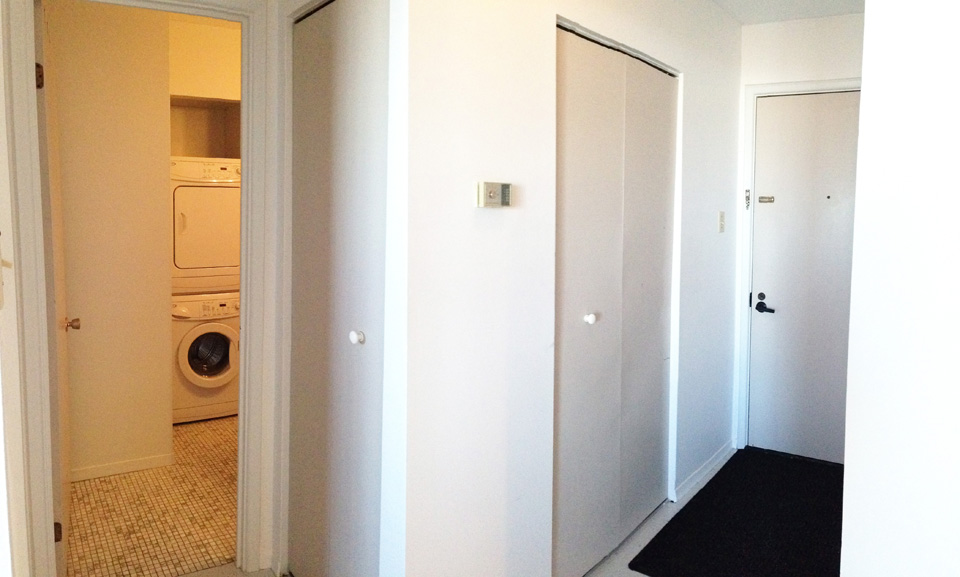 Appartement 3 1/2 à louer. Sherbrooke. Laveuse-sécheuse fournies.