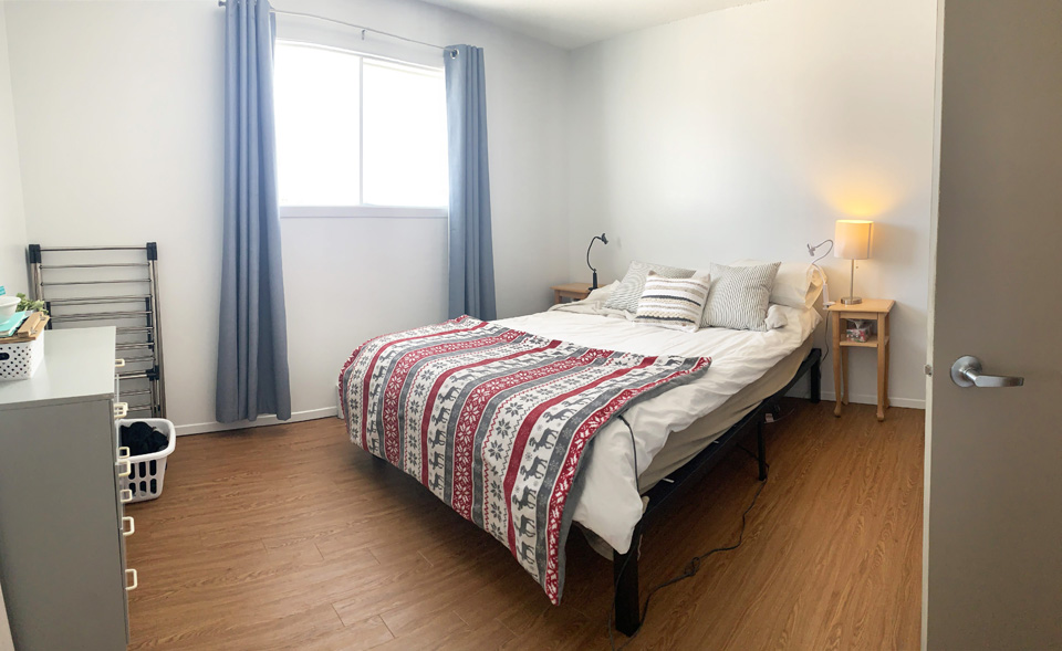 Appartement semi meublé à louer pour mois d'août